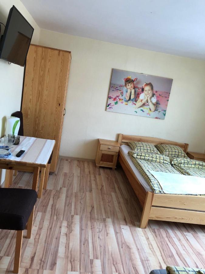 U Pauli I Eryka Apartman Łeba Kültér fotó